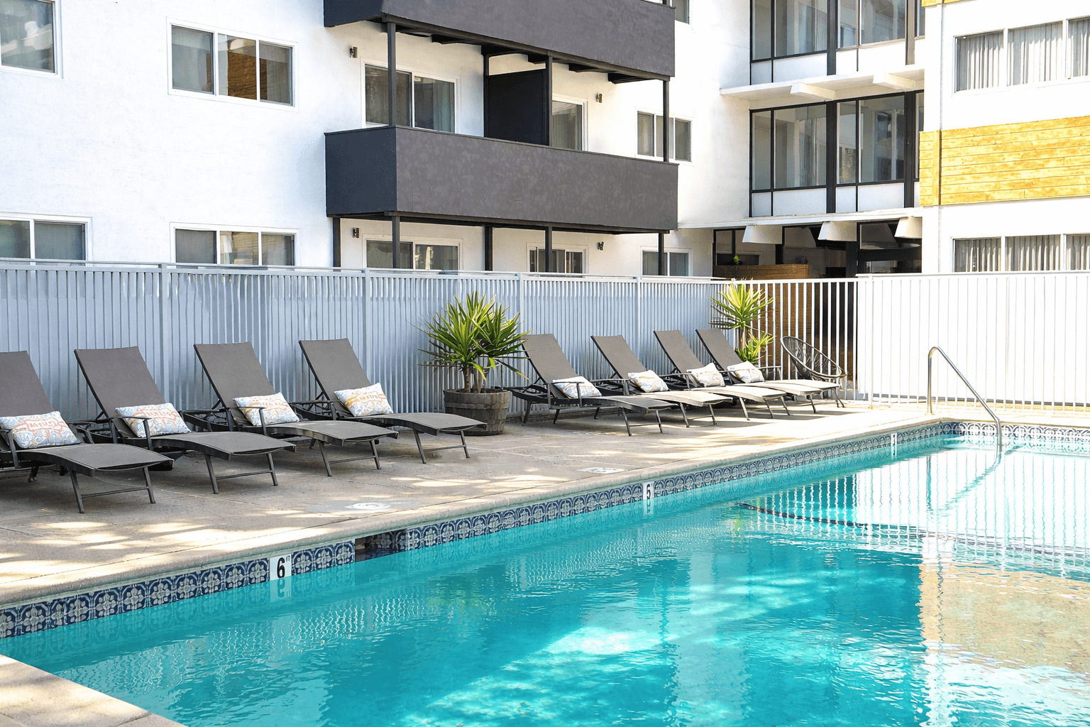 Metro Apartments photo 4
